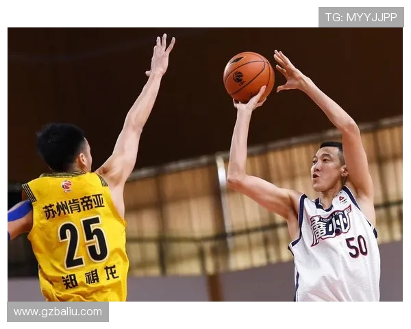 广州篮球队技术解析：从战术布局到球员配合的全景分析