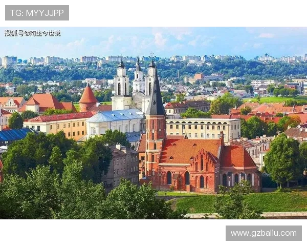 瑞典与丹麦工业发展比较探讨及未来趋势分析